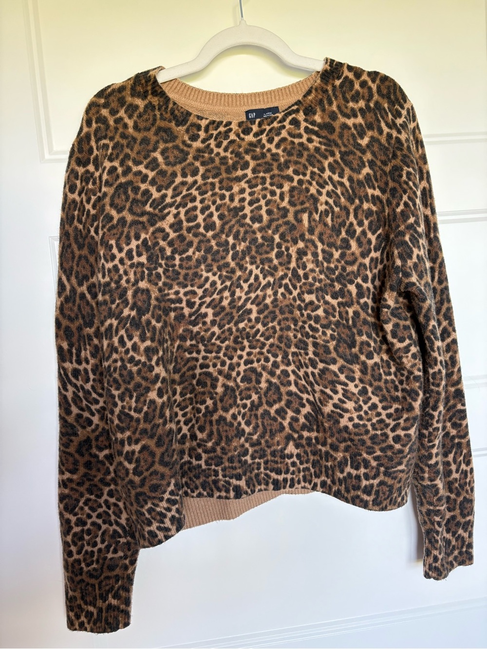 GAP Leopard Print Crewneck Sweater - Brown & Black